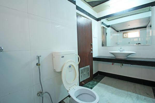 Oyo 9900 Hotel Pioneer Plaza جودبور المظهر الخارجي الصورة