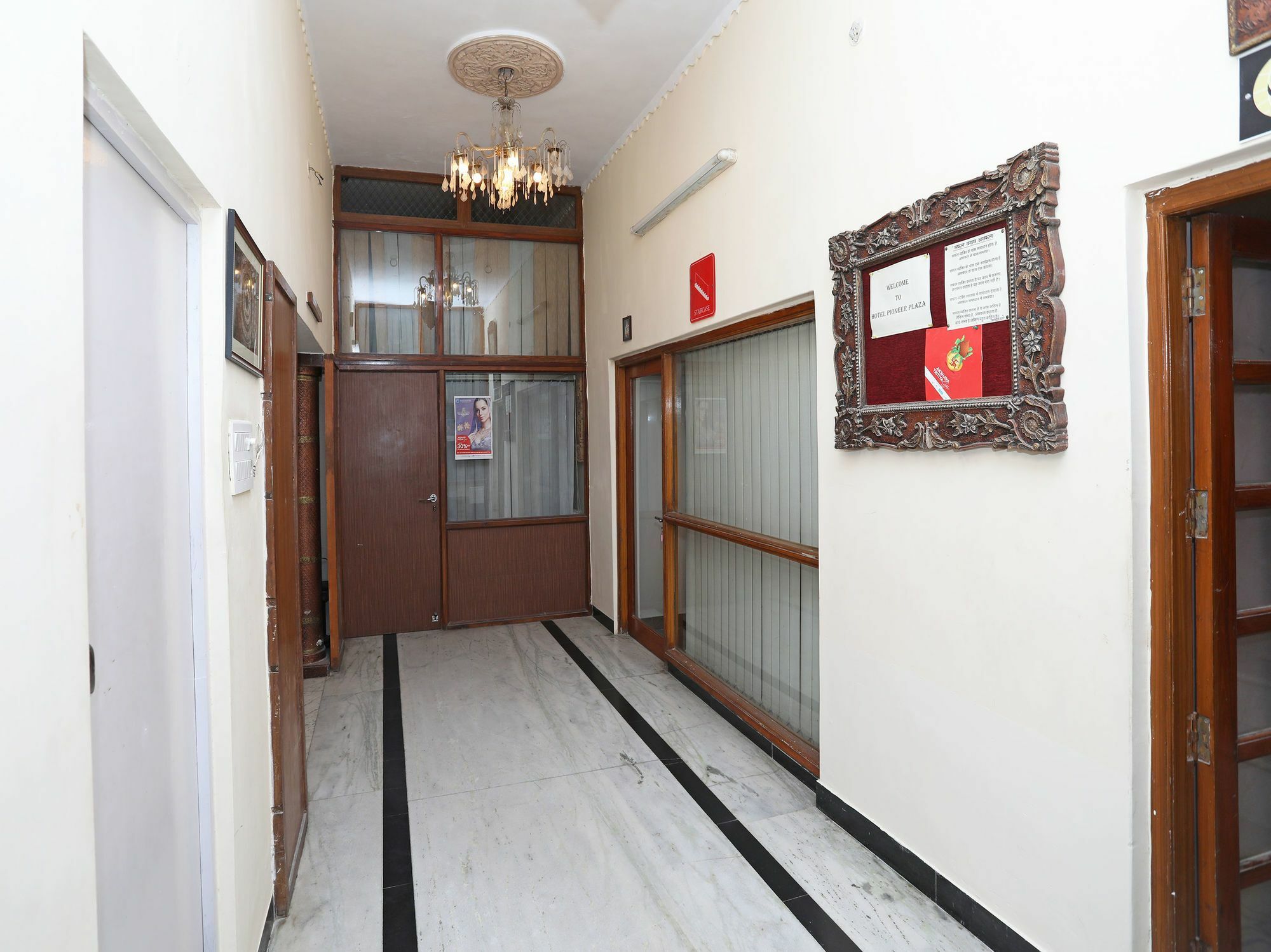 Oyo 9900 Hotel Pioneer Plaza جودبور المظهر الخارجي الصورة
